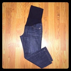 Like New Maternity Capris